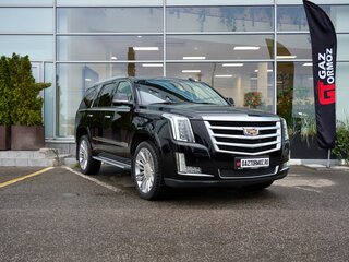 2017 Cadillac Escalade IV, чёрный, 4590000 рублей, вид 2