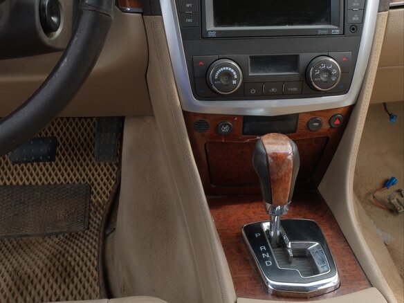 2007 Cadillac SRX I, красный - вид 12