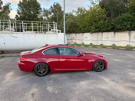2008 BMW 3 серии 335i V (E90/E91/E92/E93), красный, 1900000 рублей, вид 2