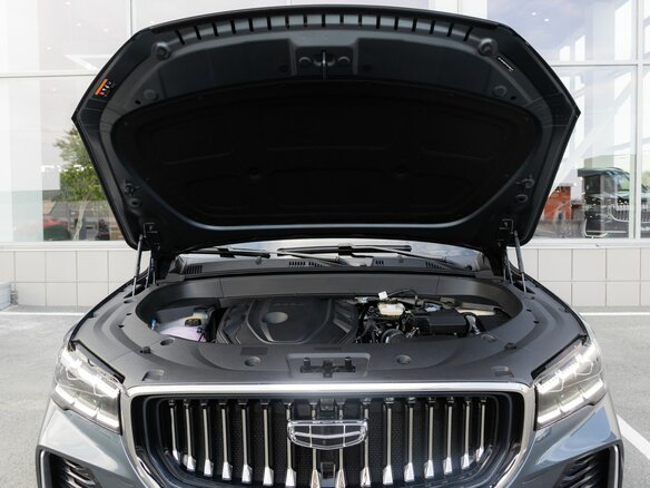 2026 Geely Monjaro I Рестайлинг, серый, 4905990 рублей - вид 23