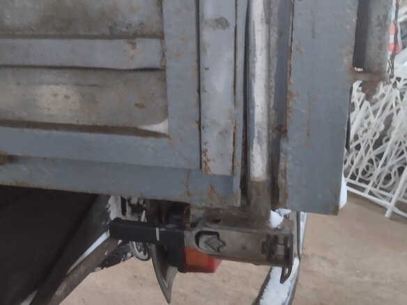 2007 Dongfeng EQ1074, серый, 900000 рублей - вид 2