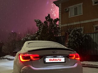 2019 Infiniti Q50 I Рестайлинг, белый, 1900000 рублей, вид 3