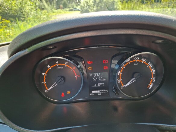 2024 Lada (ВАЗ) Granta I Рестайлинг, белый, 650000 рублей - вид 6
