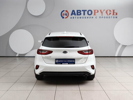 2018 Kia Ceed III, белый, 1599000 рублей, вид 4