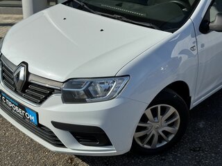 2021 Renault Logan II Рестайлинг, белый, 875000 рублей, вид 2