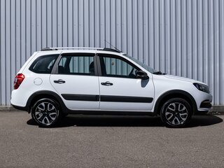 2025 Lada (ВАЗ) Granta Cross I Рестайлинг, белый, 1125000 рублей, вид 5