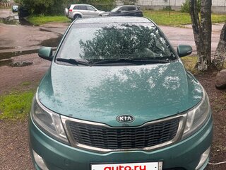 2012 Kia Rio 5-speed III, зелёный, 700000 рублей, вид 1