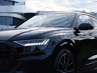 2019 Audi Q8 50 TDI I (4M), чёрный, 6833384 рублей, вид 1