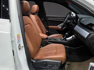 2022 Audi Q3 35 TDI II (F3), белый, 3690000 рублей, вид 5