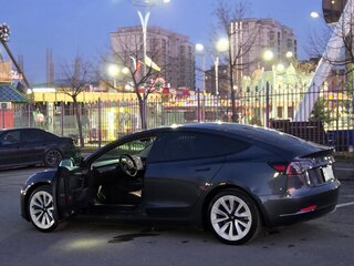 2023 Tesla Model 3 Long Range I, синий, 1900000 рублей, вид 3