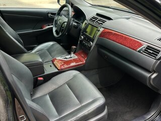 2014 Toyota Camry VII (XV50), чёрный, 1600000 рублей, вид 4
