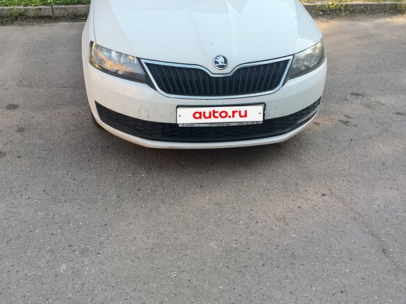 2017 Skoda Rapid I Рестайлинг, белый, 1150000 рублей
