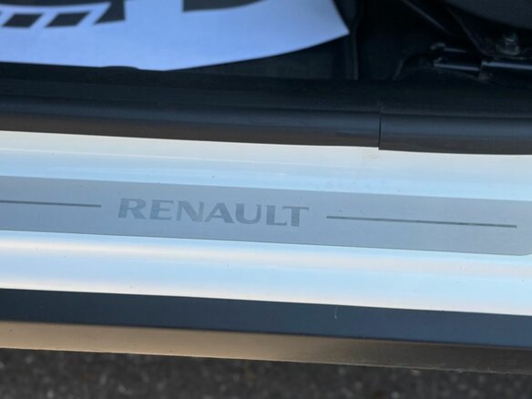 2021 Renault Logan Stepway II Рестайлинг, белый, 1200000 рублей - вид 11