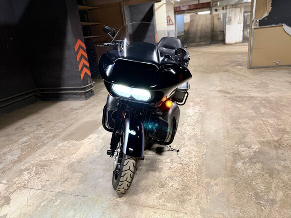 2021 Harley-Davidson Road Glide, чёрный, 1910000 рублей - вид 6