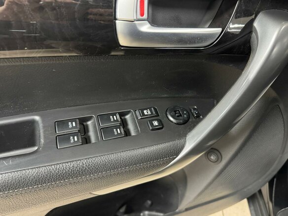 2013 Kia Sorento II Рестайлинг, чёрный, 1195000 рублей - вид 13