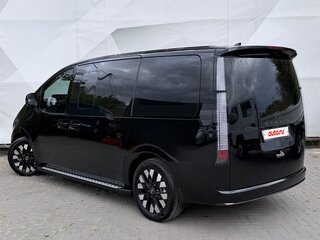 2024 Hyundai Staria I, чёрный, 9800000 рублей, вид 5