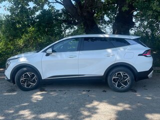 2023 Kia Sportage V, белый, 3110000 рублей, вид 4