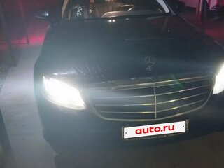 2019 Mercedes-Benz E-Класс 200 d V (W213, S213, C238), чёрный, 2100000 рублей, вид 4