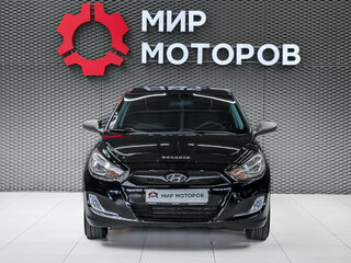 2014 Hyundai Solaris I, чёрный, 850000 рублей, вид 2