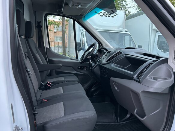 2021 Ford Transit, белый - вид 11