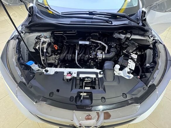 2022 Honda Vezel I Рестайлинг, белый - вид 12