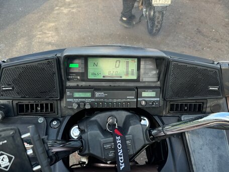 1986 Honda GL 1200 Gold Wing, коричневый, 450000 рублей, вид 5