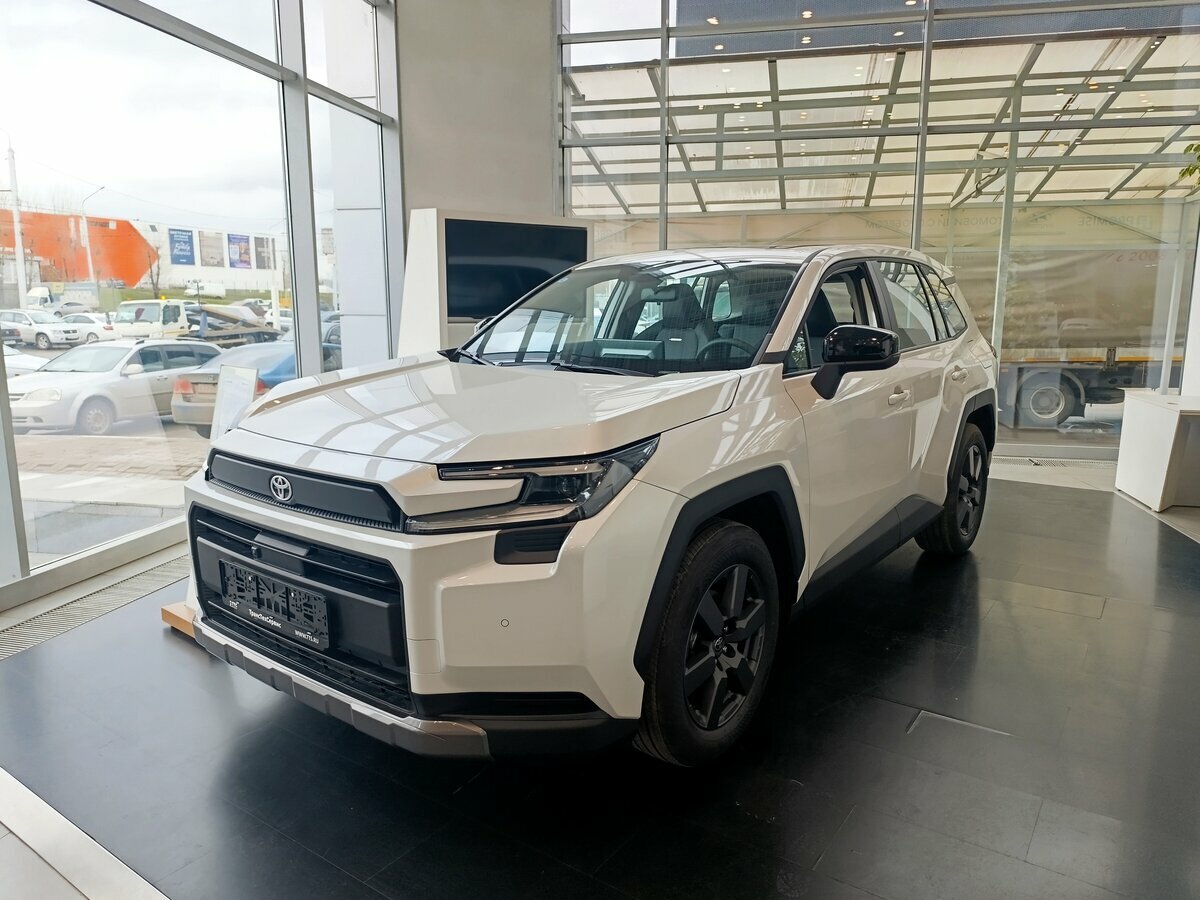 Открыть фотографии: Toyota RAV4 VI (XA60)