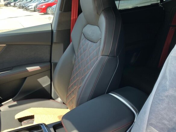 2026 Audi Q8 50 TDI I (4M) Рестайлинг, серый, 17600000 рублей - вид 5