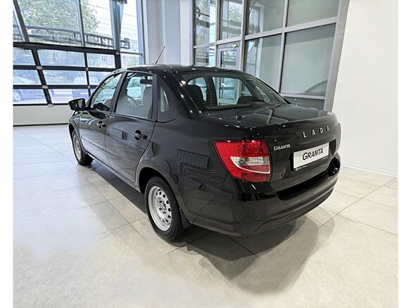 2026 Lada (ВАЗ) Granta I Рестайлинг, чёрный - вид 3