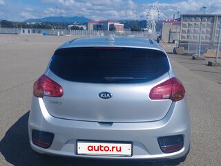 2017 Kia Ceed II Рестайлинг, серебристый, 1250000 рублей, вид 5