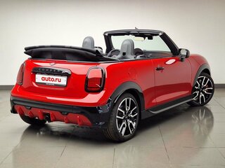 2025 Mini Cabrio JCW IV, красный, 6200000 рублей, вид 3
