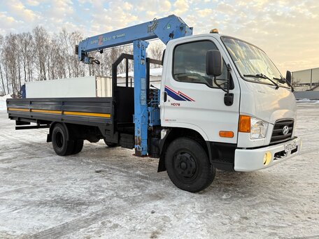 2013 Hyundai HD78, белый, 3100000 рублей, вид 2