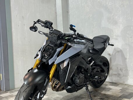 2022 Suzuki GSX-S 1000, серый, 1145000 рублей, вид 5