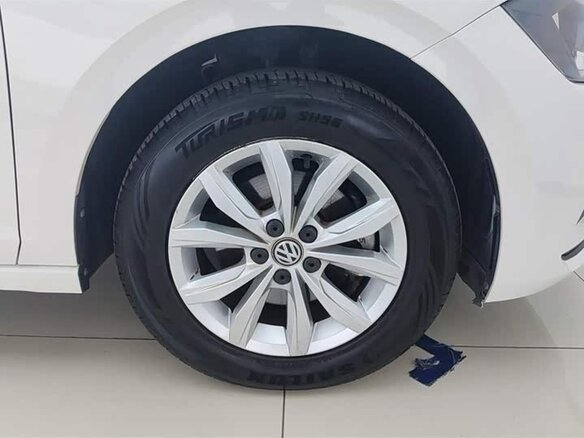 2021 Volkswagen Polo Plus (China Market), белый, 1300000 рублей - вид 8