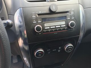 2011 Suzuki SX4 I (Classic) Рестайлинг, красный, 799999 рублей, вид 5