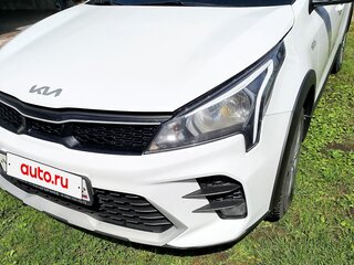 2021 Kia Rio X IV Рестайлинг, белый, 1630000 рублей, вид 1