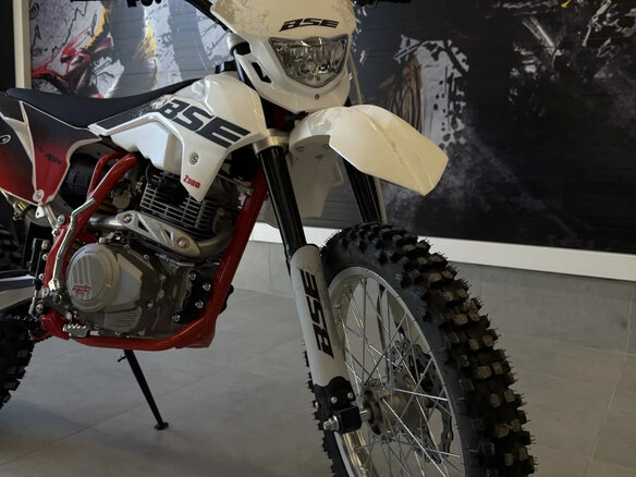 2026 BSE Z3, белый, 159990 рублей - вид 7