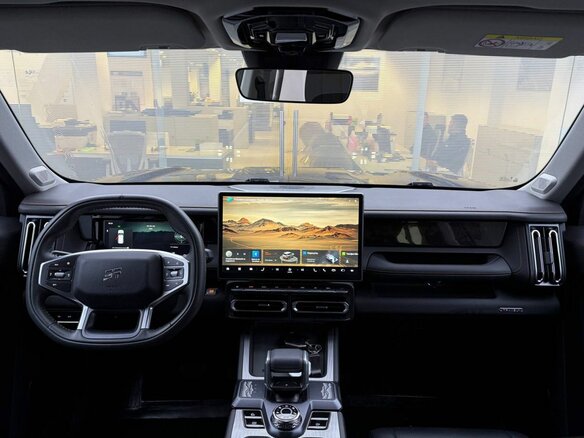 2025 Jetour T1, чёрный, 3470000 рублей - вид 13