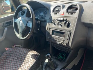 2010 Volkswagen Caddy III, красный, 1100000 рублей, вид 3