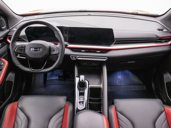 2023 Geely Coolray I Рестайлинг, красный, 1940000 рублей - вид 12