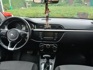 2018 Kia Rio IV, белый, 1500000 рублей, вид 5