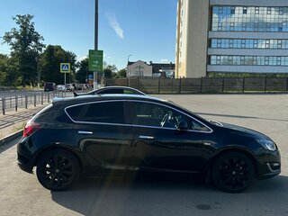 2013 Opel Astra J Рестайлинг, чёрный, 680000 рублей, вид 4