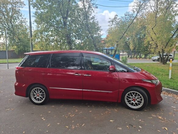 2016 Toyota Estima III Рестайлинг 3, красный, 2880000 рублей - вид 5