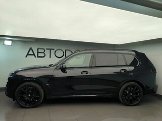 2026 BMW X7 M60i I (G07) Рестайлинг, чёрный, 24400000 рублей, вид 3