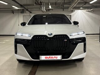2023 BMW 7 серии M760e xDrive VII (G70), белый, 14000000 рублей, вид 2
