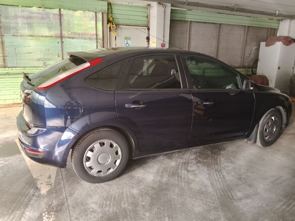 2010 Ford Focus II Рестайлинг, синий, 700000 рублей - вид 3