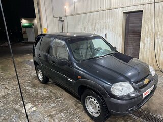 2006 Chevrolet Niva I, чёрный, 320000 рублей, вид 3