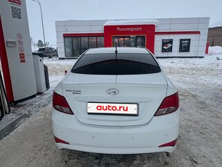 2016 Hyundai Solaris I Рестайлинг, белый, 820000 рублей, вид 5
