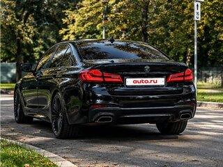 2018 BMW 5 серии 530d xDrive VII (G30/G31/G38), чёрный, 5000000 рублей, вид 3