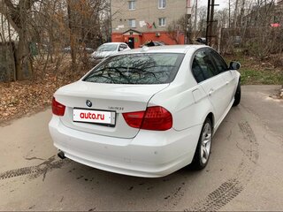 2011 BMW 3 серии 320i V (E90/E91/E92/E93) Рестайлинг, белый, 1300000 рублей, вид 2